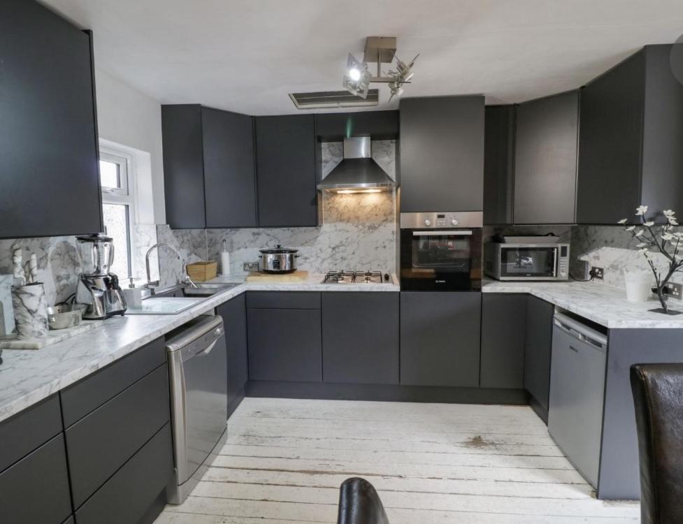 Lovely Comfortable 3 Bed Home, Worcester Exteriör bild