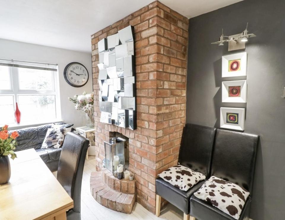Lovely Comfortable 3 Bed Home, Worcester Exteriör bild